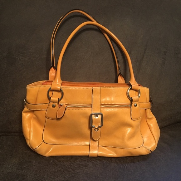 LUCE Soft Peach Leather Shoulder/Handbag - Picture 1 of 4